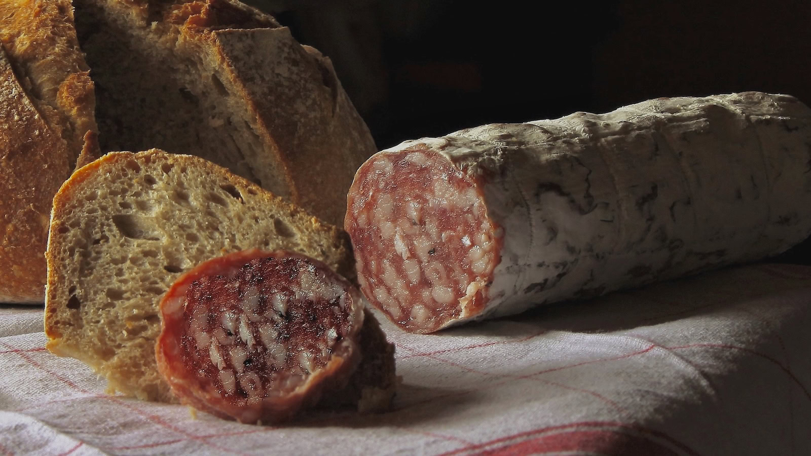 Fennel seed dish—Italian sausage