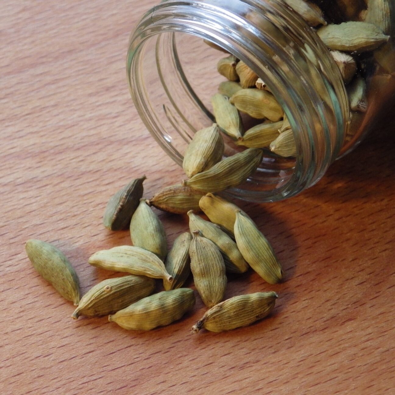 Green cardamom in jar