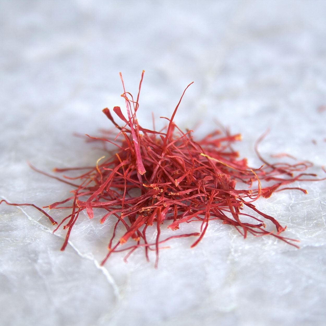 saffron-threads-on-quartz-countertop saffron-threads-on-quartz-countertop