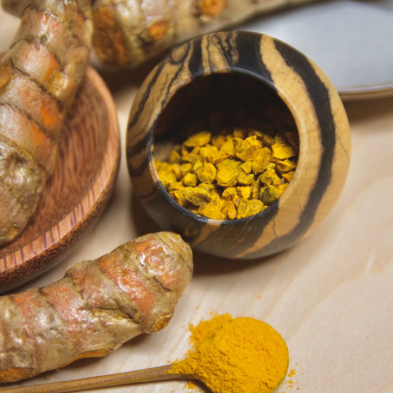 Turmeric: whole rhizome, chunks, and powder